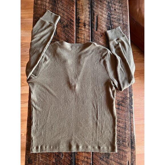 Nation Limited Oversized Long Sleeved V neck Danna Ribbed Top Revolve br… - Picture 5 of 9